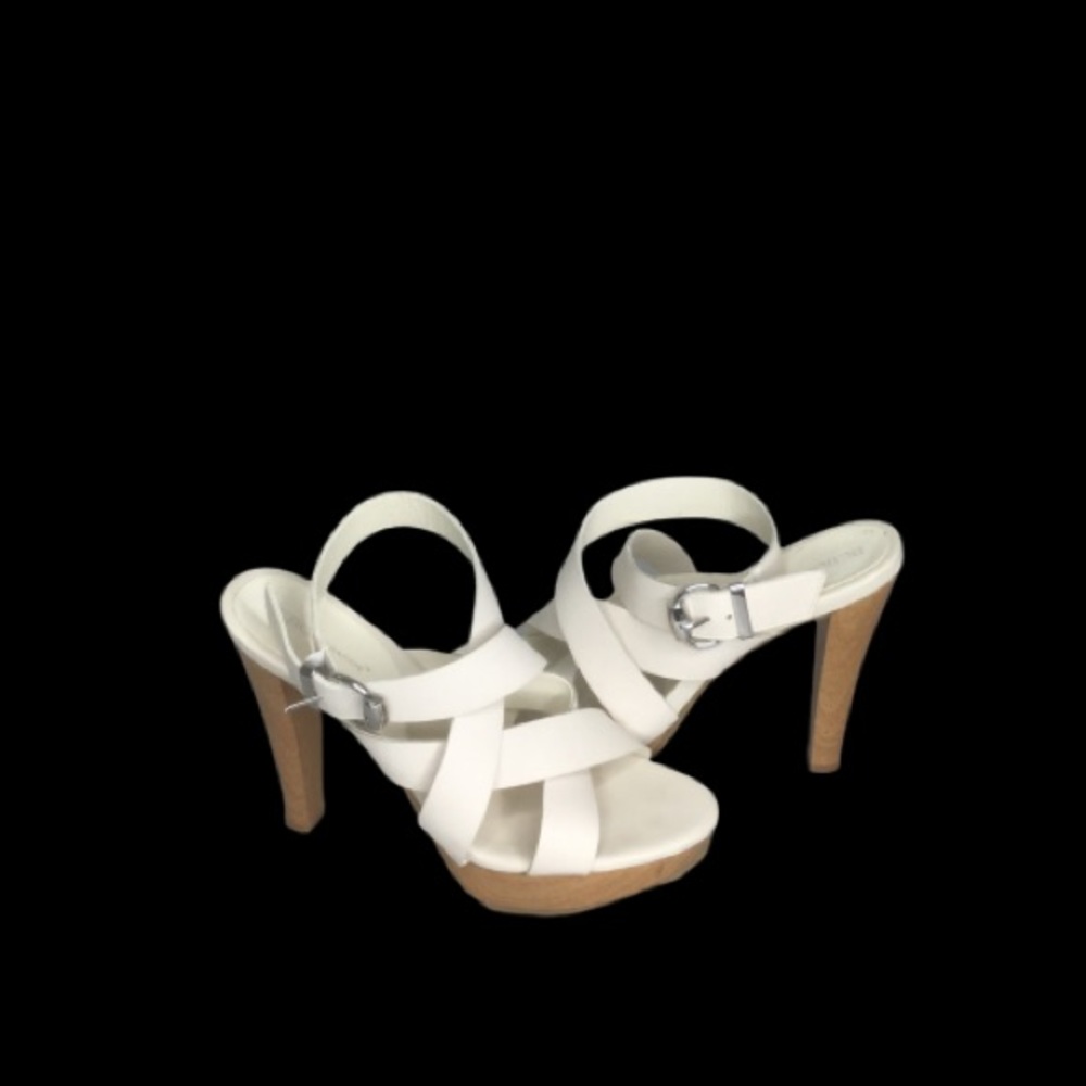 BCBG  white sandals wood heels Benito SZ 8…